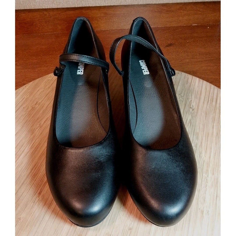 Camper Women's Black Leather Pumps, Helena Bojo Size 10, EVA Outsole, Low Heels
